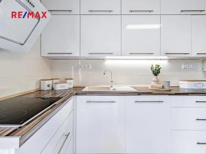 Prodej vily, České Velenice, Komenského, 247 m2