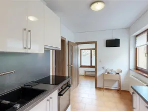 Prodej rodinného domu, Beroun - Beroun-Zdejcina, Hudlická, 194 m2