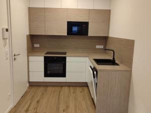 Pronájem bytu 2+kk, Kladno - Dubí, Ke křížku, 53 m2