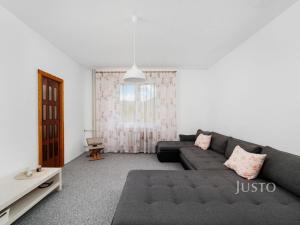 Pronájem bytu 2+1, Adamov, Komenského, 53 m2