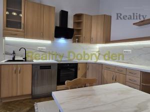 Pronájem bytu 2+kk, Opava, Lidická, 50 m2