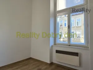 Pronájem bytu 2+kk, Opava, Lidická, 50 m2