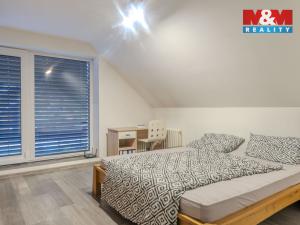 Prodej rodinného domu, Rusava, 240 m2