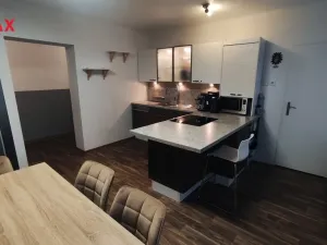 Prodej bytu 3+1, Štíty, Sportovní, 90 m2