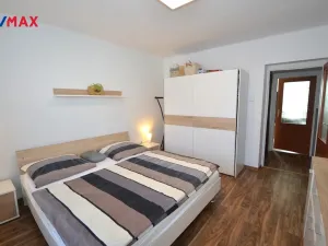 Prodej bytu 3+1, Štíty, Sportovní, 81 m2