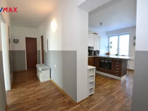 Prodej bytu 3+1, Štíty, Sportovní, 81 m2