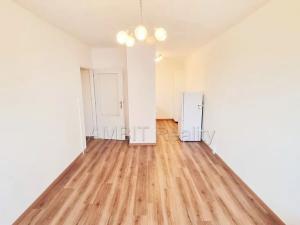 Pronájem bytu 2+kk, Praha - Černý Most, Vašátkova, 42 m2