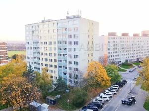 Pronájem bytu 2+kk, Praha - Černý Most, Vašátkova, 42 m2