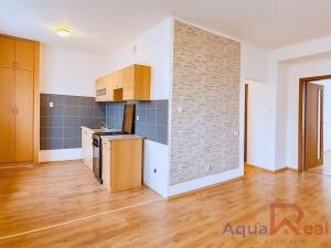 Pronájem bytu 3+kk, Sokolov, Sokolovská, 66 m2