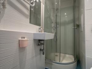 Pronájem bytu 1+kk, Ústí nad Labem - Ústí nad Labem-centrum, Hoření, 22 m2