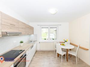 Prodej vícegeneračního domu, Všemina, 286 m2