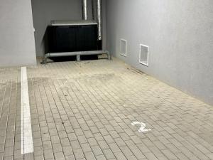 Pronájem garážového stání, Plzeň, Pilařská, 12 m2