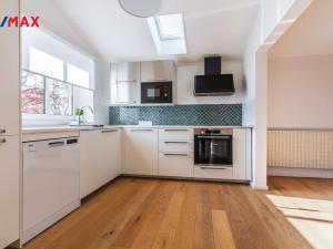 Pronájem bytu 3+kk, Praha - Satalice, Vinořská, 110 m2