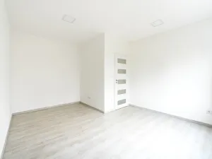 Pronájem bytu 3+1, Praha - Krč, Rosečská, 84 m2