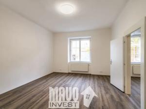 Prodej bytu 3+kk, Praha - Karlín, U invalidovny, 71 m2