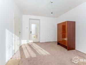 Prodej bytu 2+1, Oslavany, Letkovská, 52 m2