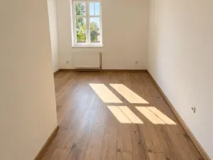 Prodej bytu 2+1, Nový Bor, Palackého náměstí, 67 m2