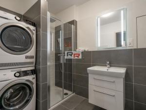 Pronájem bytu 1+kk, Olomouc - Povel, Slavonínská, 41 m2