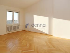 Pronájem bytu 2+kk, Praha, Na Petřinách, 46 m2