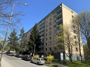 Pronájem bytu 2+1, Liberec - Liberec VI-Rochlice, Sametová, 68 m2