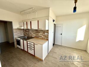 Pronájem bytu 2+1, Liberec - Liberec VI-Rochlice, Sametová, 68 m2