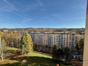 Pronájem bytu 2+1, Liberec - Liberec VI-Rochlice, Sametová, 68 m2