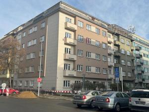 Pronájem bytu 1+1, Praha - Nusle, Kloboučnická, 50 m2