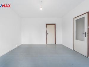 Prodej bytu 3+1, Liberec - Liberec VI-Rochlice, Sametová, 70 m2