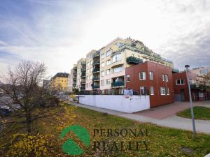 Prodej bytu 2+kk, Praha - Hlubočepy, Voskovcova, 46 m2