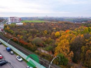 Prodej bytu 2+kk, Praha - Hlubočepy, Voskovcova, 46 m2