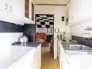 Pronájem bytu 2+1, Praha - Ruzyně, Kralupská, 52 m2