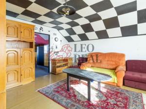 Pronájem bytu 2+1, Praha - Ruzyně, Kralupská, 52 m2