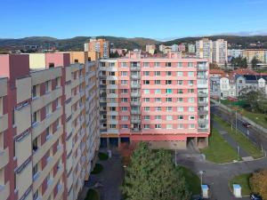 Prodej bytu 2+1, Chomutov, Bezručova, 67 m2