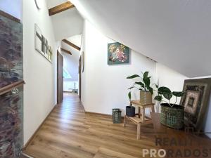 Prodej rodinného domu, Kuchařovice, Znojemská, 160 m2