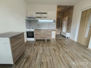 Pronájem bytu 1+1, Sokolov, Jelínkova, 35 m2