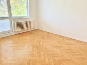 Pronájem bytu 2+1, Brno, Plovdivská, 56 m2