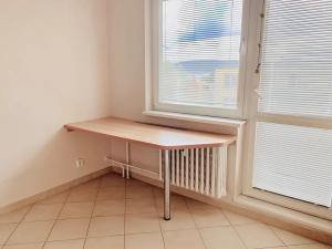 Pronájem bytu 2+1, Brno, Plovdivská, 56 m2