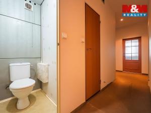 Prodej bytu 4+1, Karlovy Vary, nábřeží Jana Palacha, 128 m2