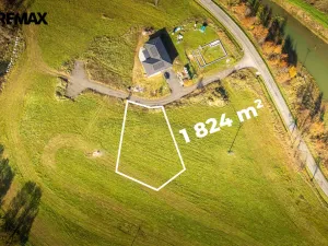 Prodej pozemku pro bydlení, Hajany, 1824 m2