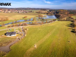 Prodej pozemku pro bydlení, Hajany, 1824 m2