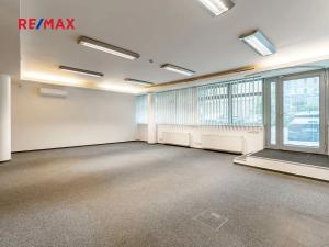 Pronájem kanceláře, Praha - Smíchov, Kováků, 103 m2