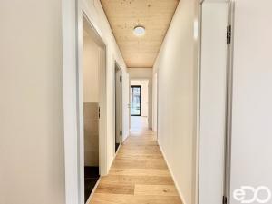 Pronájem bytu 3+kk, Praha, Ujgurská, 57 m2