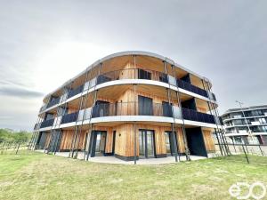 Pronájem bytu 3+kk, Praha, Ujgurská, 57 m2