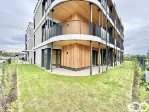 Pronájem bytu 3+kk, Praha, Ujgurská, 57 m2