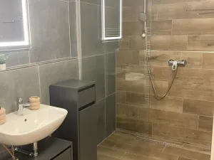 Pronájem bytu 2+kk, Hluboká nad Vltavou, Potoční, 59 m2