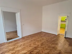 Pronájem bytu 2+1, Praha - Nové Město, Lípová, 63 m2