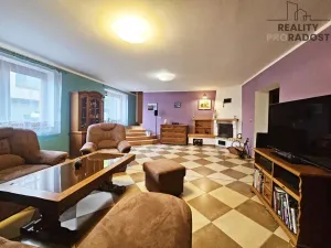 Prodej rodinného domu, Čebín, 208 m2