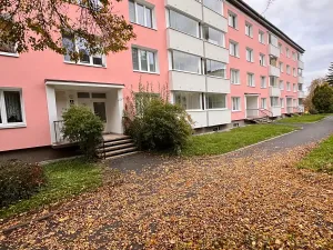 Prodej bytu 2+1, Karlovy Vary, Maďarská, 61 m2