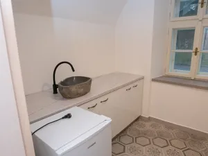 Pronájem obchodního prostoru, Plzeň, U Sv. Rocha, 30 m2