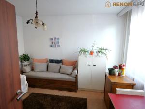 Prodej bytu 3+1, Olomouc, Lužická, 74 m2